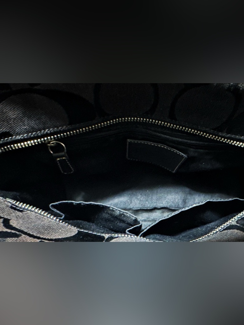 Vintage Coach Y2K soho shoulder Bag Black Signature Tote with cherry chain tote - Picture 12 of 17